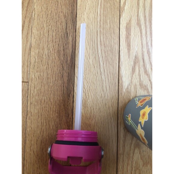 Stanley 24 oz Tumbler with Straw Aero-Light Gray Stainless Steel - Picture 5 of 7